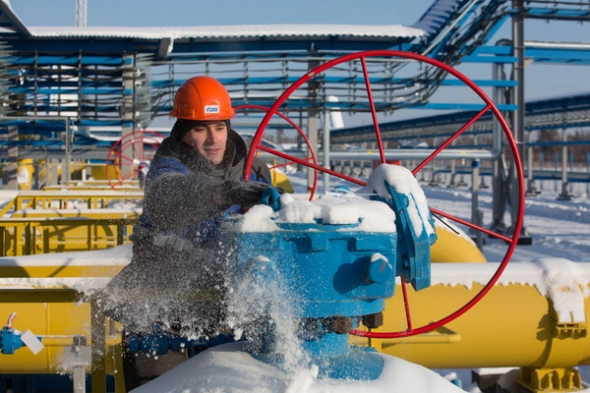В ФРГ заявили о необходимости остановить заводы в ЕС ради отказа от газа России.