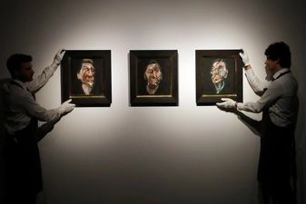 Картина выходит на биржу: акции "Трех этюдов к портрету Джорджа Дайера" Фрэнсиса Бэкона будут торговаться на площадке Artex по 100 долл за бумагу