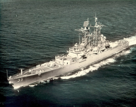 Крейсер США направился в Черное Море чтобы принять участие в давно запланированных учениях