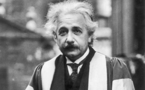 10 известных цитат Альберта Эйнштейна