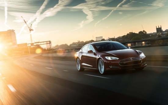 Суперавтомобили: Тесла Model S