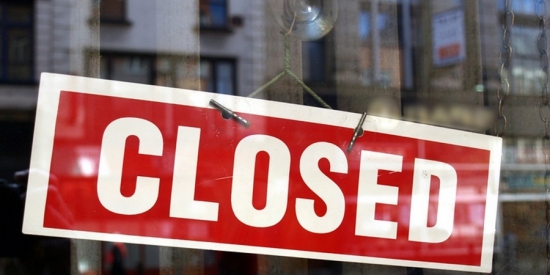 Крупные банки Америки сотнями закрывают офисы