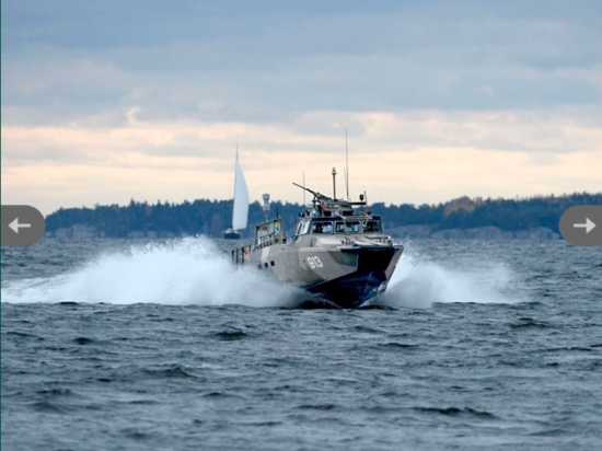 Шведские ВМС ловят российскую подлодку в терводах Швеции