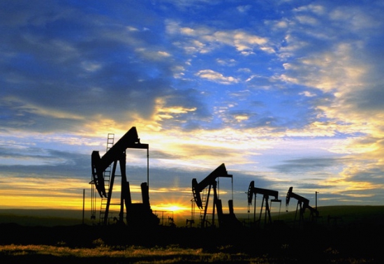 Почему падает цена на нефть?