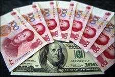 Юань и рубль против доллара.