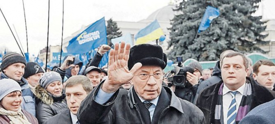 Азаров: Без России Украине не подняться
