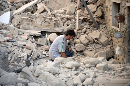 Землетрясение в Италии: десятки погибших
