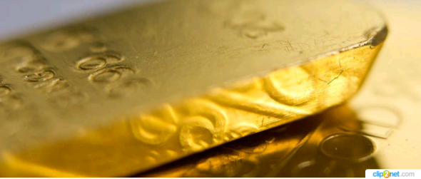 Золото впервые в истории стоит больше $2000 за унцию.