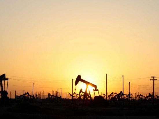 Отношение инвесторов к нефти становится негативным. Возобновится ли нисходящий тренд?