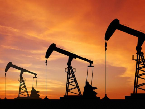 Цены на нефть WTI колеблются выше 47 долларов за баррель