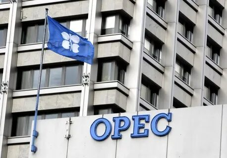 В ОАЭ уверены, что страны ОПЕК договорятся о сокращении добычи нефти