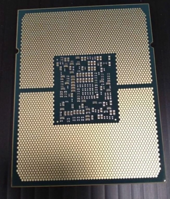 Baikal-​S. 48-ми ядерный процессор сравнялся с аналогами от intel и AMD.