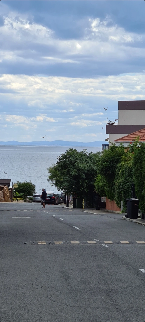 Азия. Пятница.