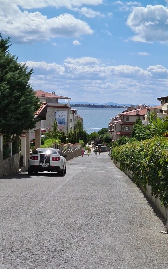 Азия. Четверг.