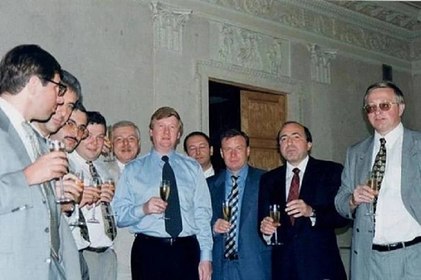 Пётр Авен, король Альфа-Банка, ошкурен Пётр Авен, король Альфа-Банка, ошкурен