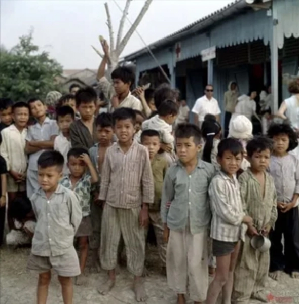 Азия. Понедельник.