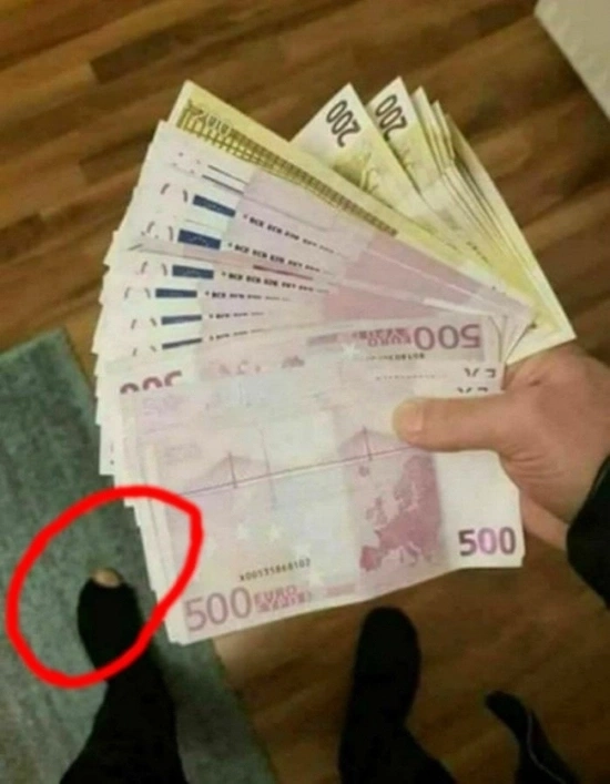 КАК Я ТОРГУЮ НА НОВОСТЯХ, качаю "пресс" и не разрешаю комментировать топик , даже  друзьям