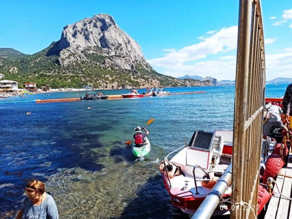 Тут многие пишут пост из одной фразы. Я тоже хочу.