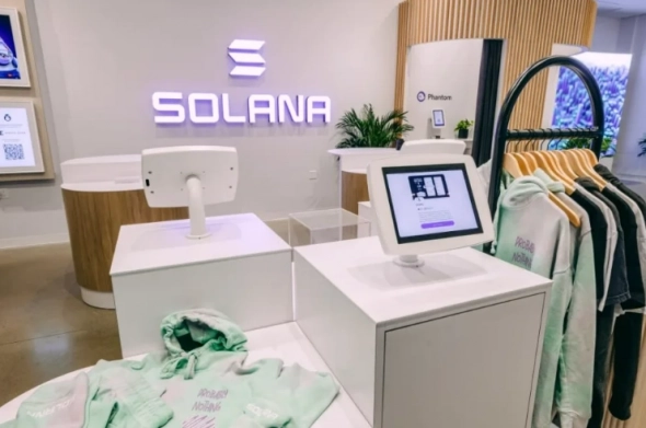 Блокчейн-платформа Solana открывает магазин