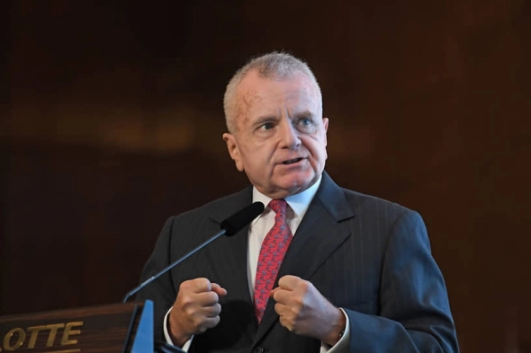 Посол США в России покидает свой пост