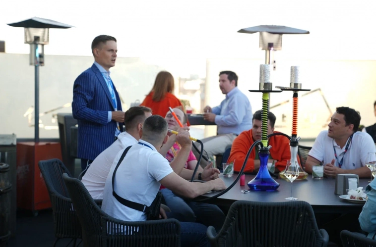 Кто не присылает своих лучших клиентов и сотрудников на конференцию смартлаба останется позади индустрии Кто не присылает своих лучших клиентов и сотрудников на конференцию смартлаба останется позади индустрии