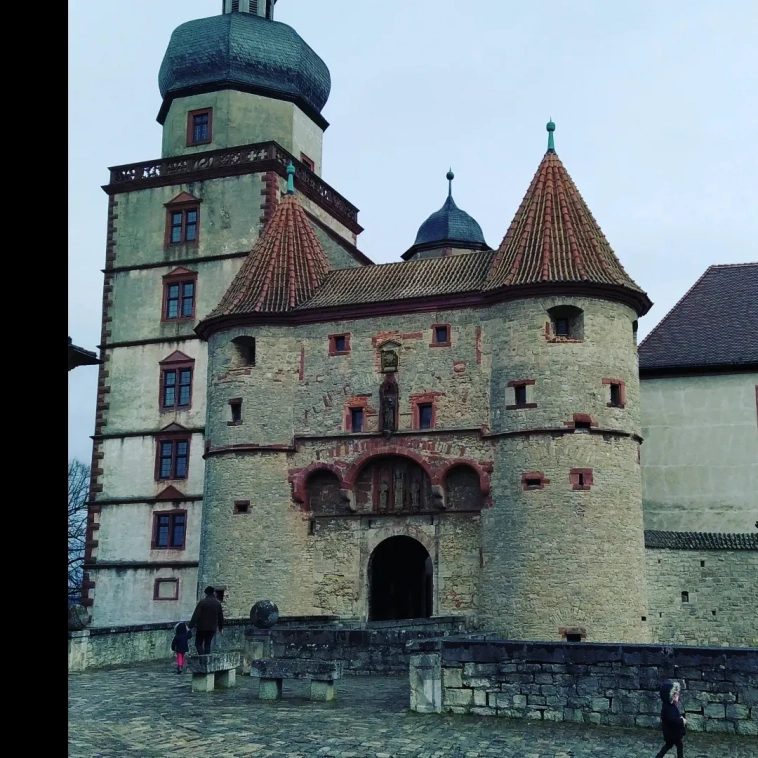 Понедельник, день тяжелый....поэтому Понедельник, день тяжелый....поэтому