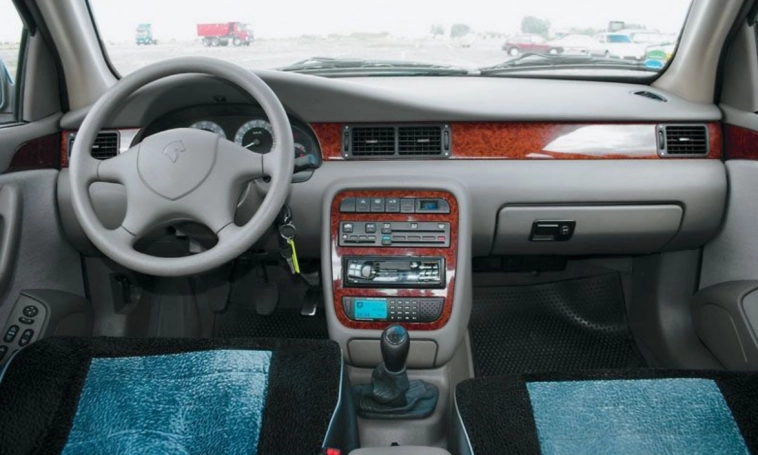 Иранские автомобили не сертифицированы в России, поэтому их поставки в страну пока невозможны. Иранские автомобили не сертифицированы в России, поэтому их поставки в страну пока невозможны.