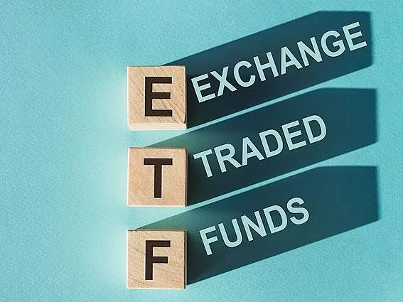 На какой минимальный срок можно купить ETF?