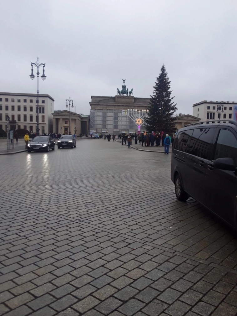 Азия. Вторник.