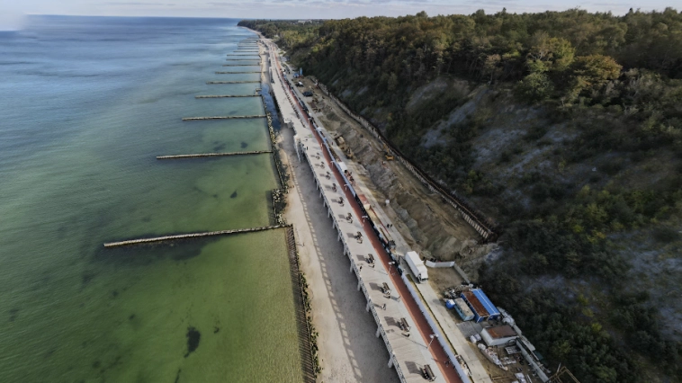 Российские vs польские чиновники Российские vs польские чиновники