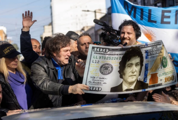 Новая экономическая мысль Аргентины. El Loco привели к власти. Часть 1