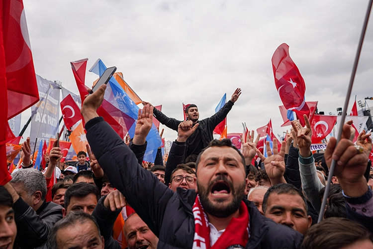 Выборы у Турков через 5 дней,победит ли Эрдоган ?