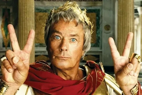 Мыли жоп ы пож илым - Юлиям Цезарям - завтра Июль, год пошел на зиму, лето на жару! Воду носите детям, черти!!!