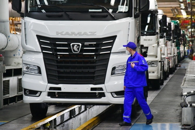 Рекордный март на российском рынке тяжёлых грузовиков