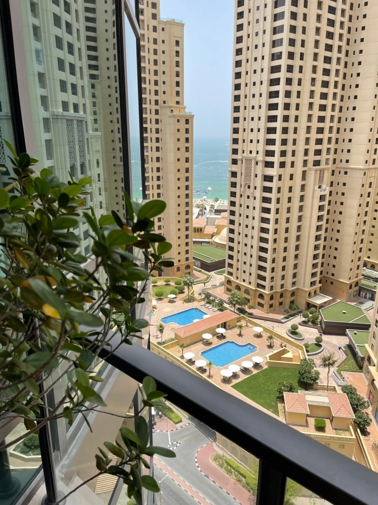 Инвестиции в квартиры Дубая или Москвы ?