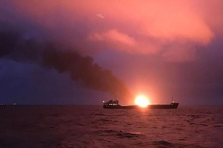 Танкеры под ударом, и даже американский флот не может остановить атаки не нефтеперевозки