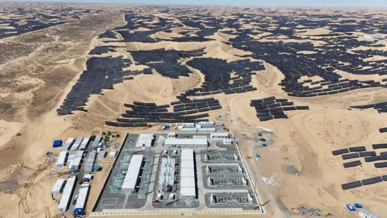 Запущена крупнейшая в мире солнечная электростанция Запущена крупнейшая в мире солнечная электростанция