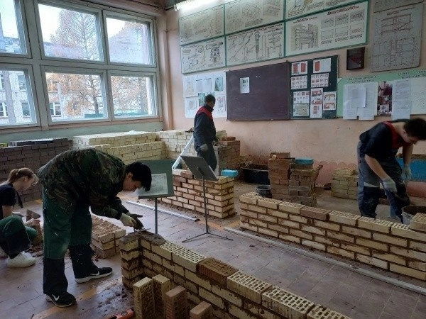 Новые заводы России: ракеты, электропоезда, ковши. Декабрь 2024, 5-я часть Новые заводы России: ракеты, электропоезда, ковши. Декабрь 2024, 5-я часть