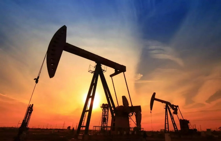Расхождения МЭА и ОПЕК по спросу на нефть становятся слишком большими, чтобы их игнорировать
