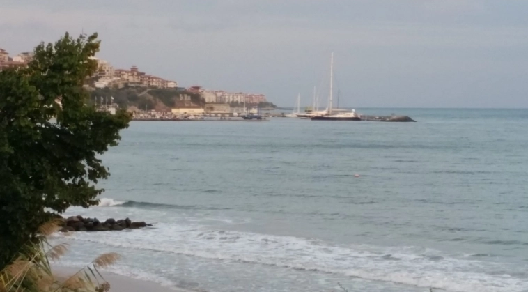 Азия. Четверг.