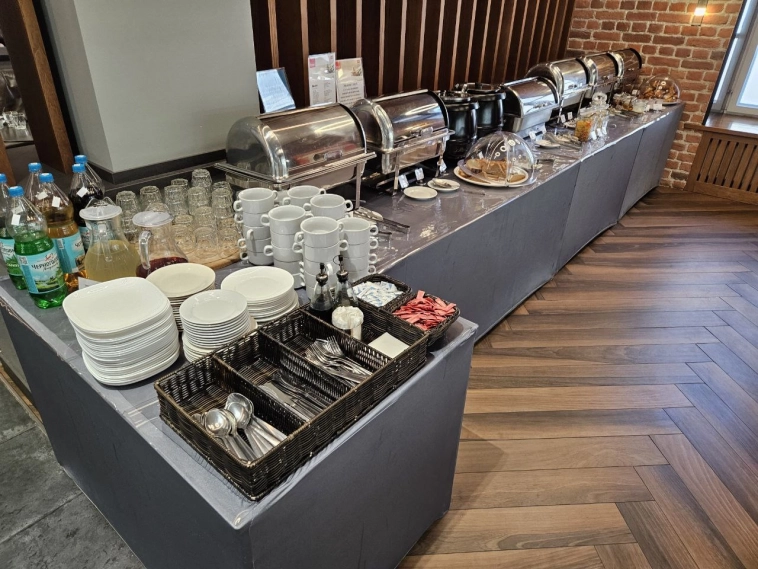 Бизнес-залы в аэропортах: как я экономлю кучу времени и денег