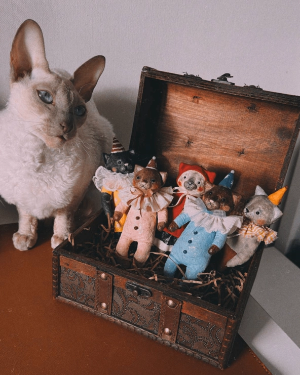 ⭐️Котайджест 🐾: risk-off в облигациях перед заседание ЦБ, стабильная недвижимость, и эмитенты💩