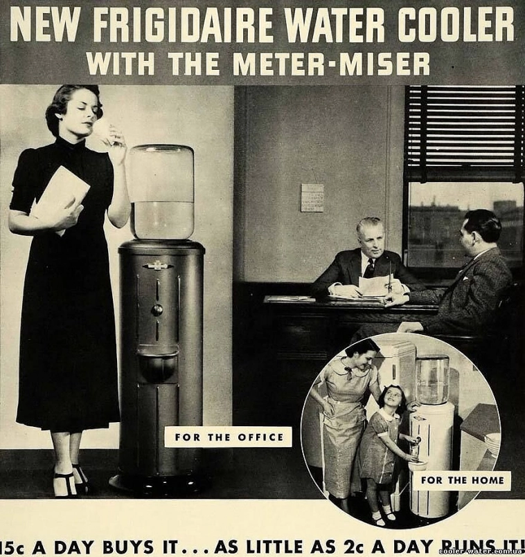 История производства поликарбонатных бутылей и кулера для воды