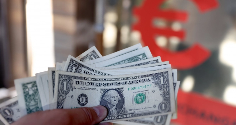 Доллар перестает быть безопасной гаванью Доллар перестает быть безопасной гаванью