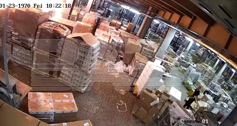 Горящее предложение: шокирующие подробности пожара на складе OZON оставят акционеров без штанов?