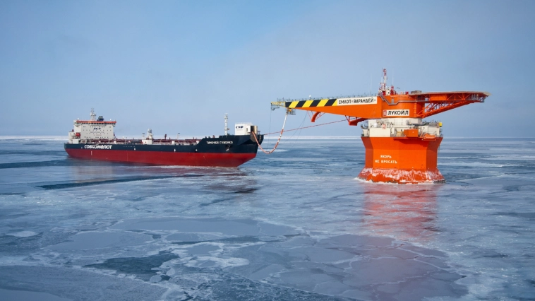 Настоящая цена акции ЛУКОЙЛ сегодня, прогноз на 2025