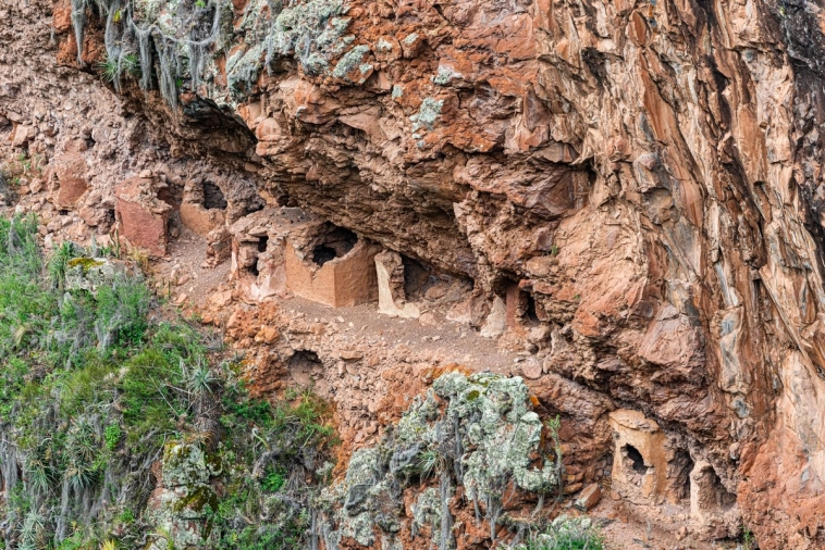 Древние руины инков и базарный день в перуанской глубинке