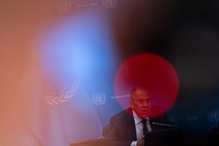 Лавров отказался подтвердить факт возможной встречи Путина и Зеленского, но не стал исключать возможность дальнейших переговоров — CNN Лавров отказался подтвердить факт возможной встречи Путина и Зеленского, но не стал исключать возможность дальнейших переговоров — CNN