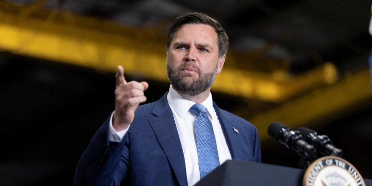 Джей ди Вэнс: Конфликт на Украине не будет завершен “в одночасье”, но США надеются, что мир будет достигнут не позднее, чем через полгода — РИА Новости