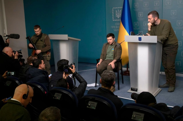 Зеленский на допросе